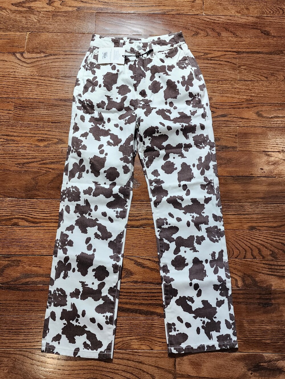 NEW Glassons Cash Moo Cow Print Super High Rise Straight Leg Jeans US 2/XS (AU6)
